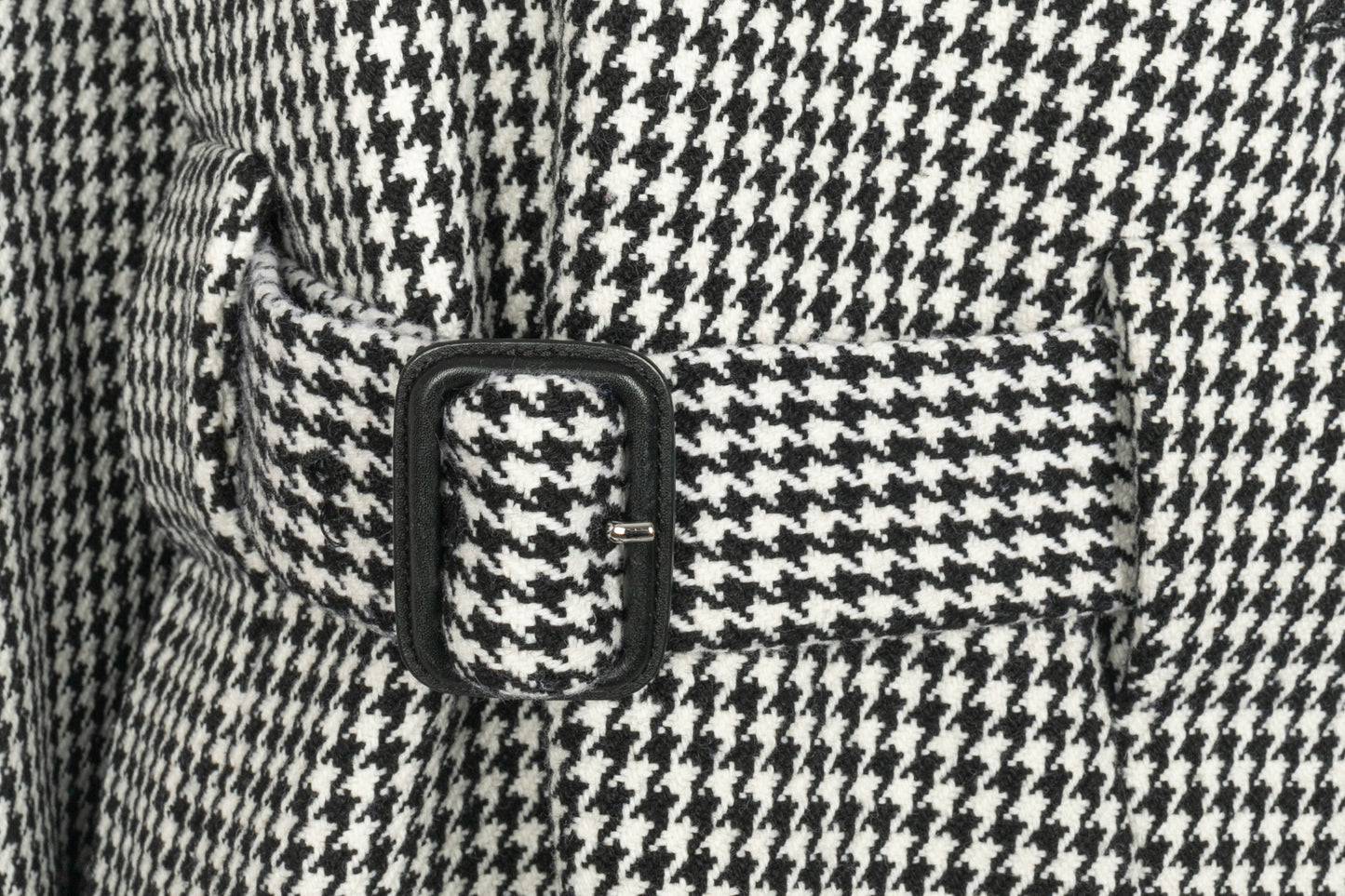 Cape Christian Dior Pre-fall 2017