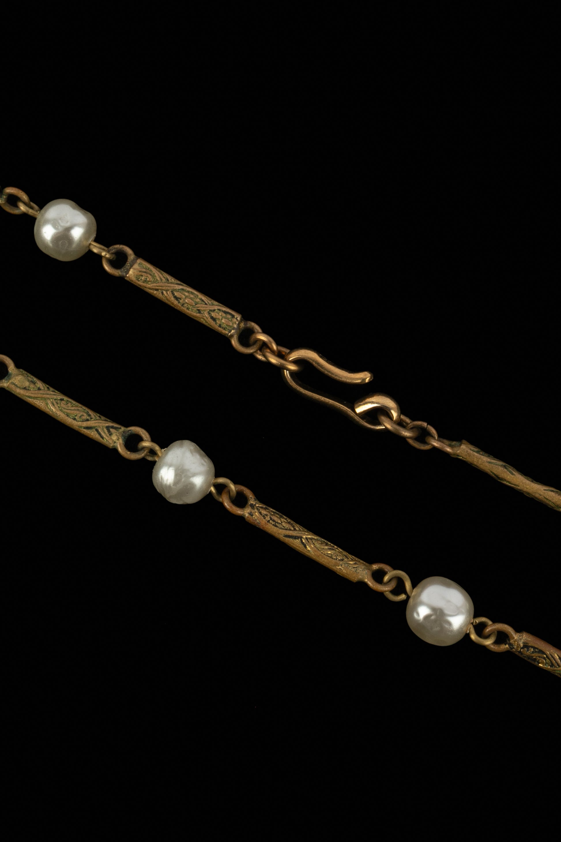 Collier sautoir Chanel époque Coco