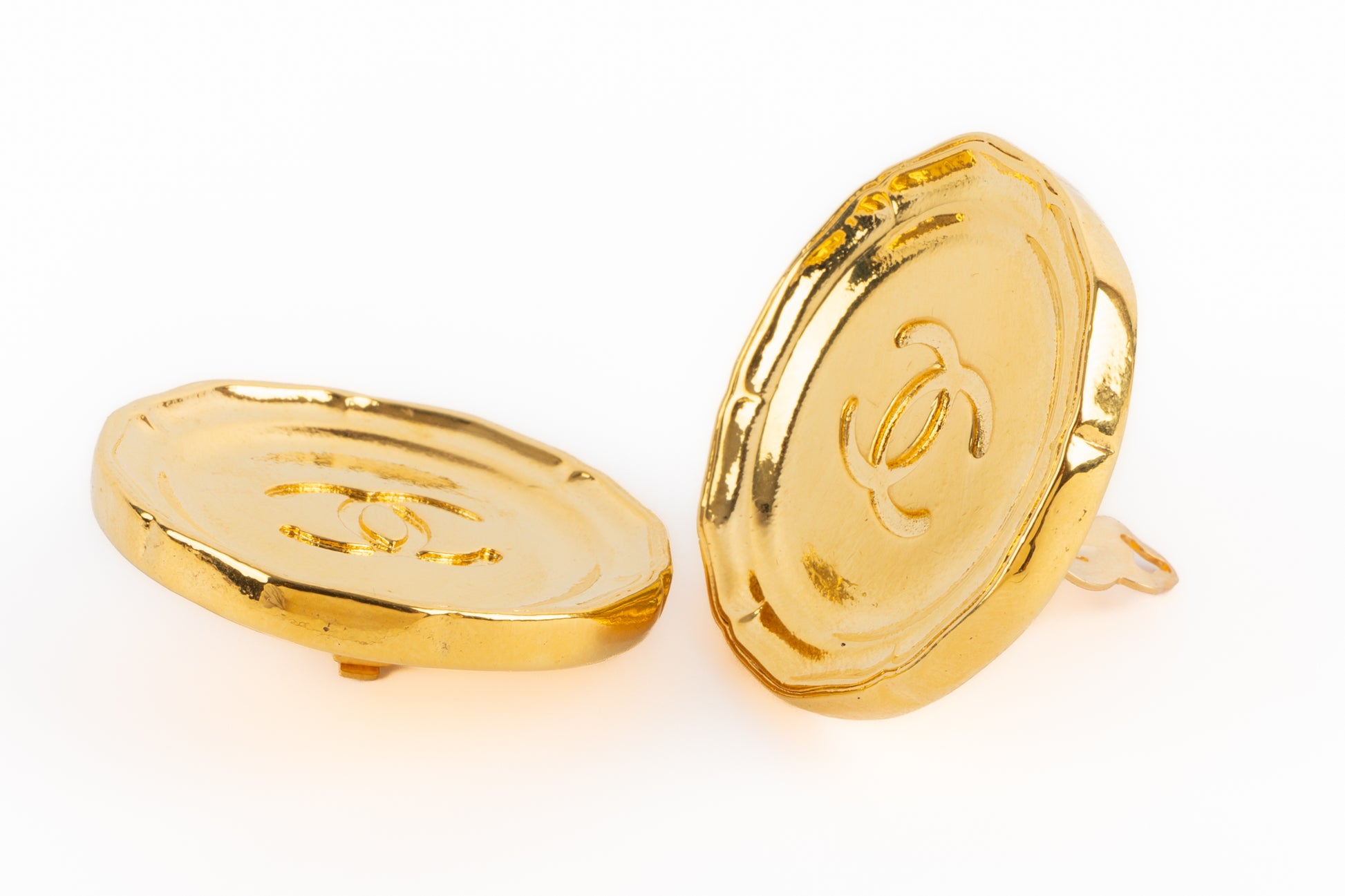 Boucles d'oreilles cc Chanel