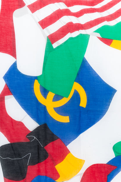 Foulard "Drapeaux" Chanel 