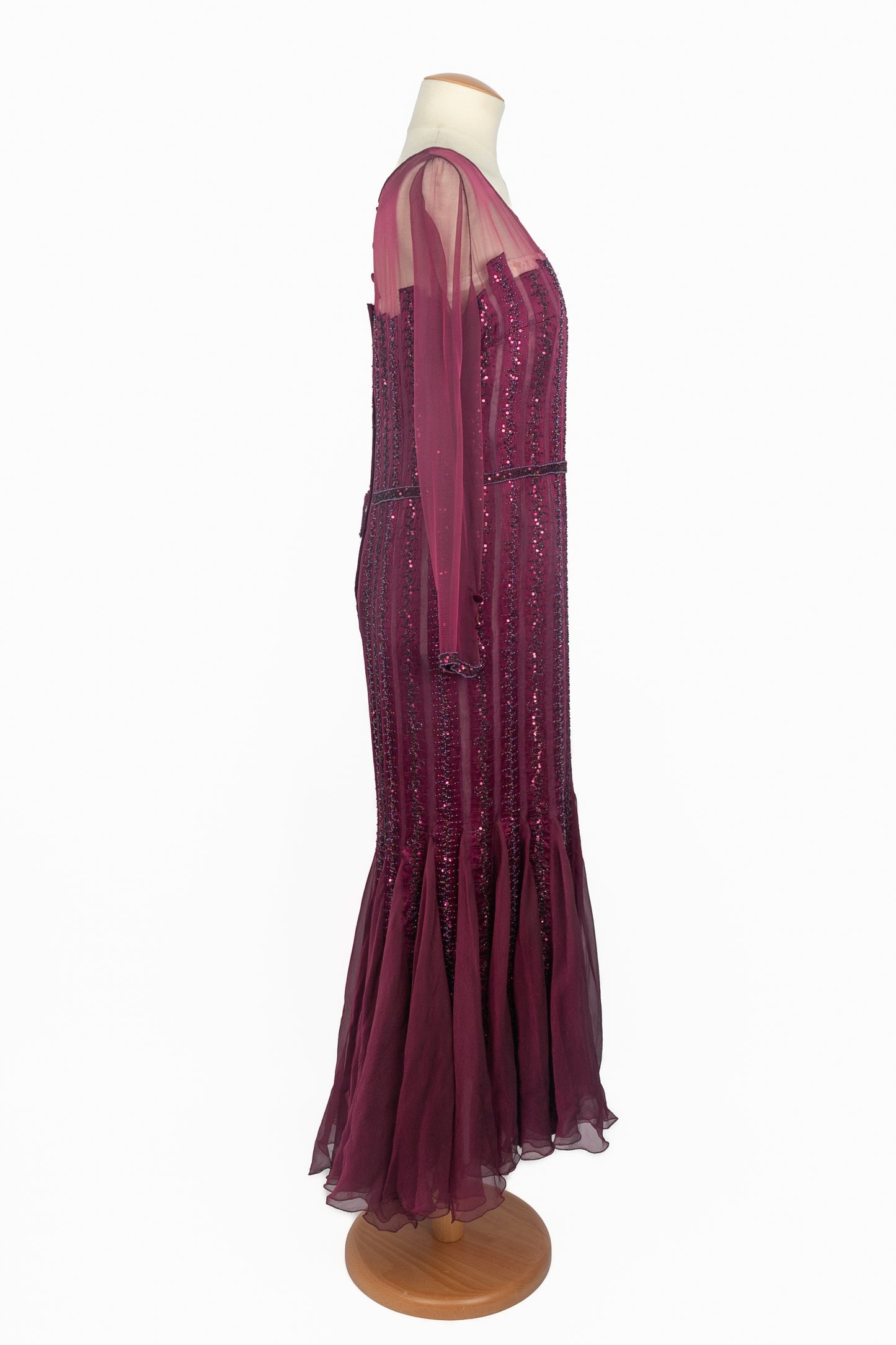 Robe ancienne en soie violette