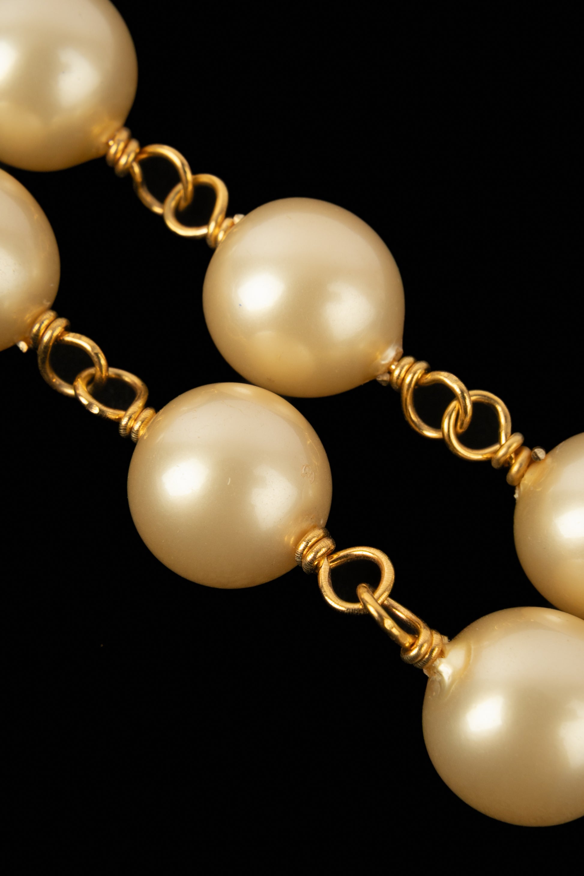 Collier de perles Chanel 