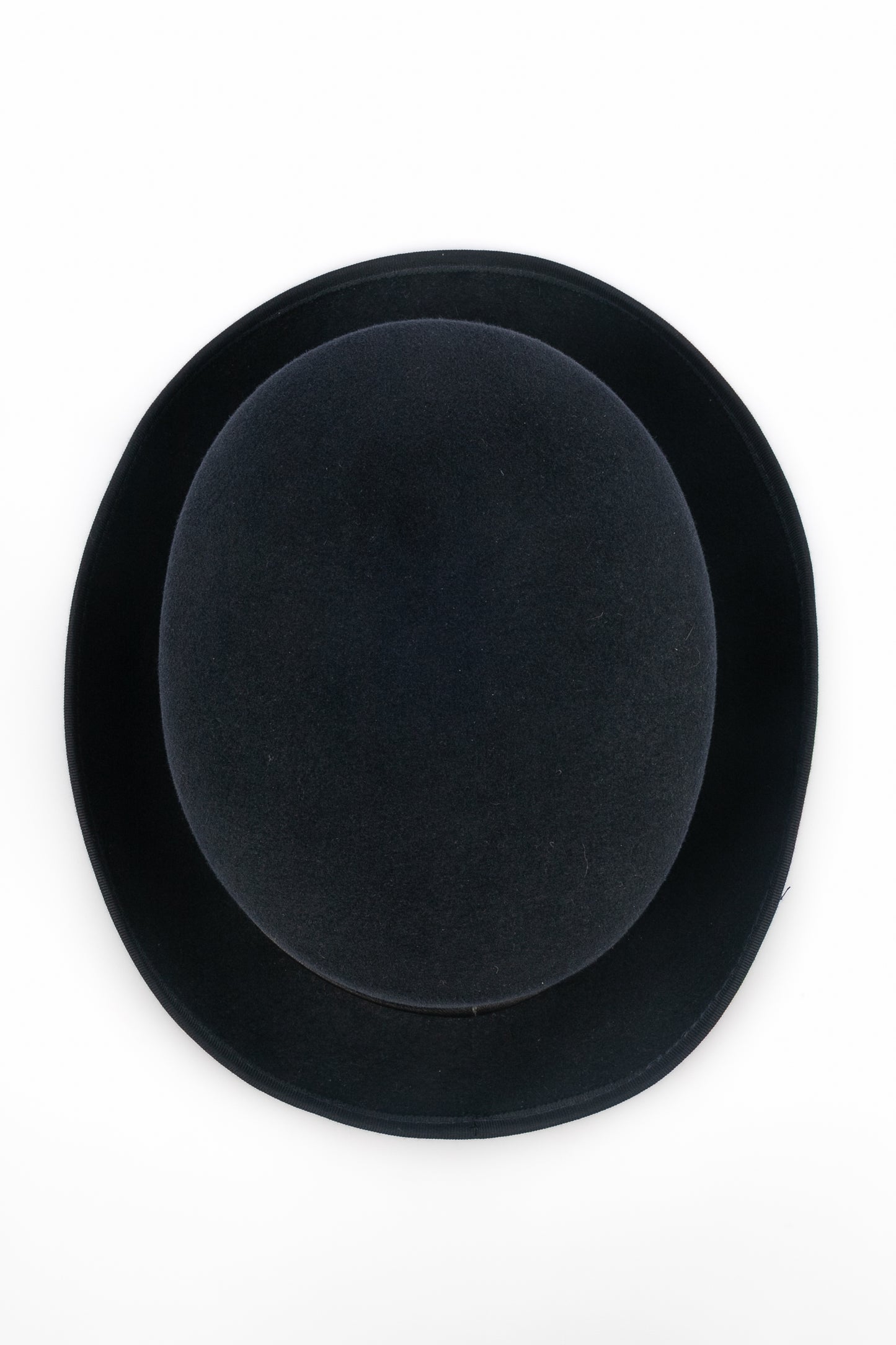 Chapeau noir Chanel