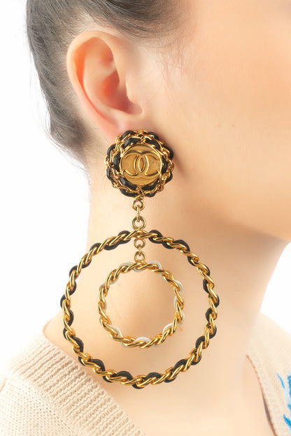 Boucles d'oreilles créoles Chanel 1993