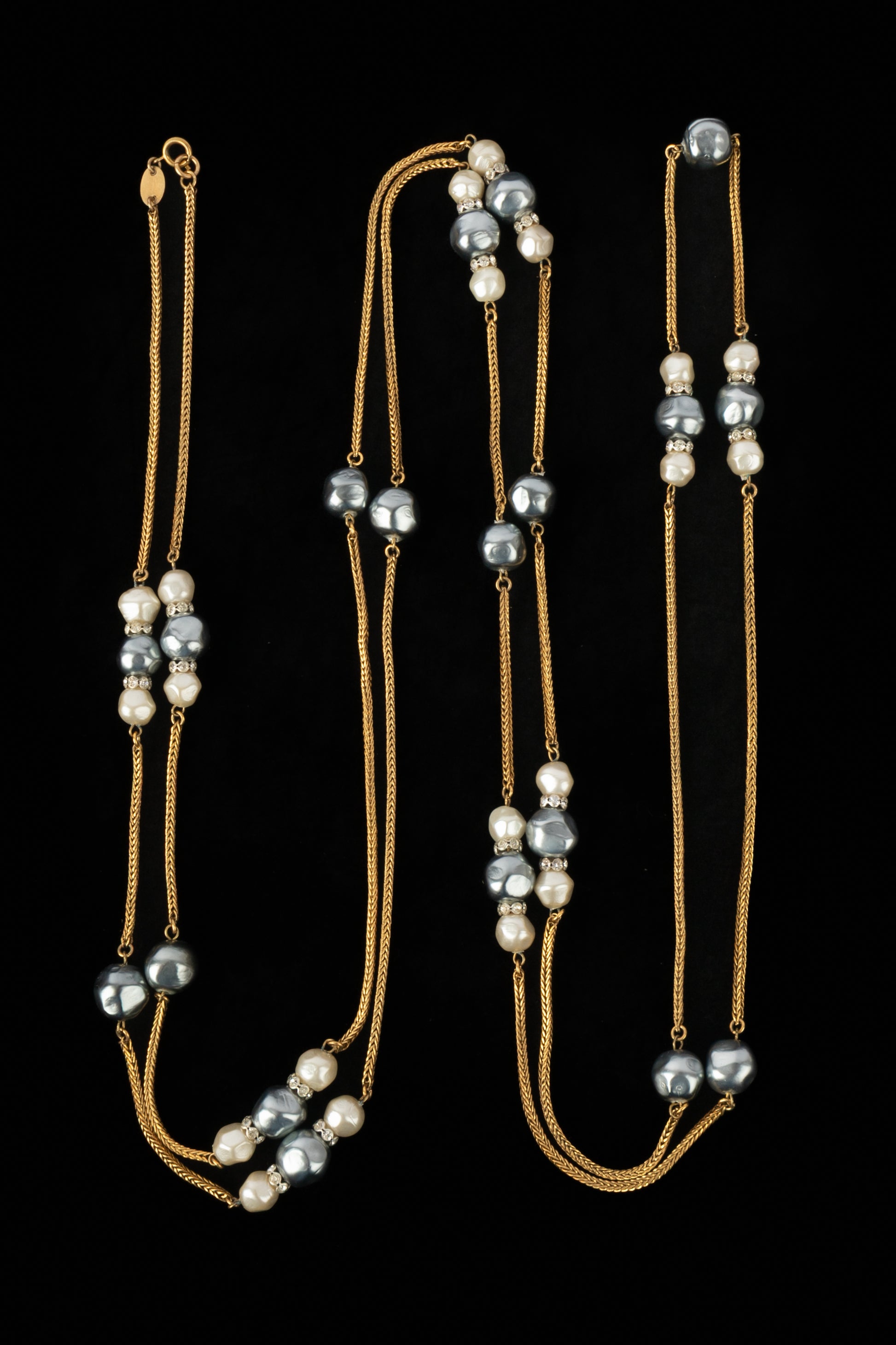 Collier sautoir de perles Chanel