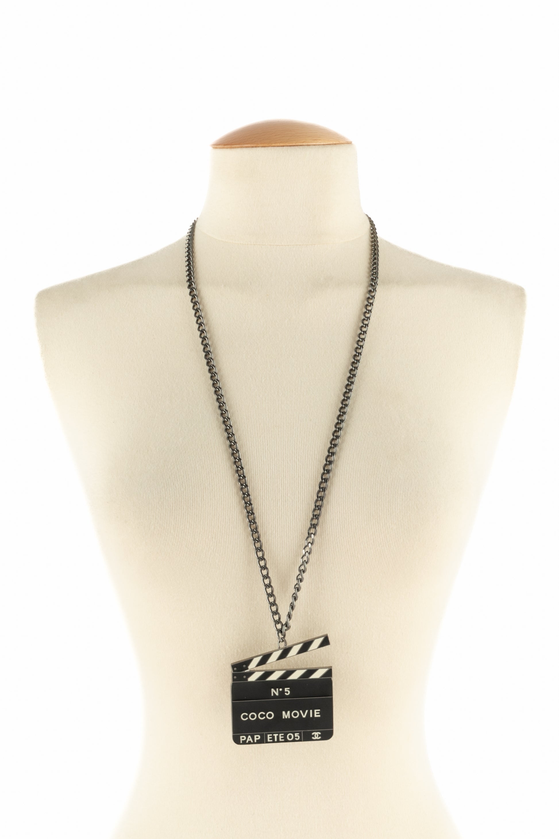 Collier "clap" Chanel 2005