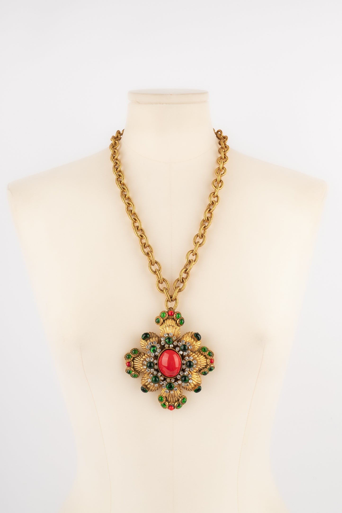 Collier Chanel Haute Couture