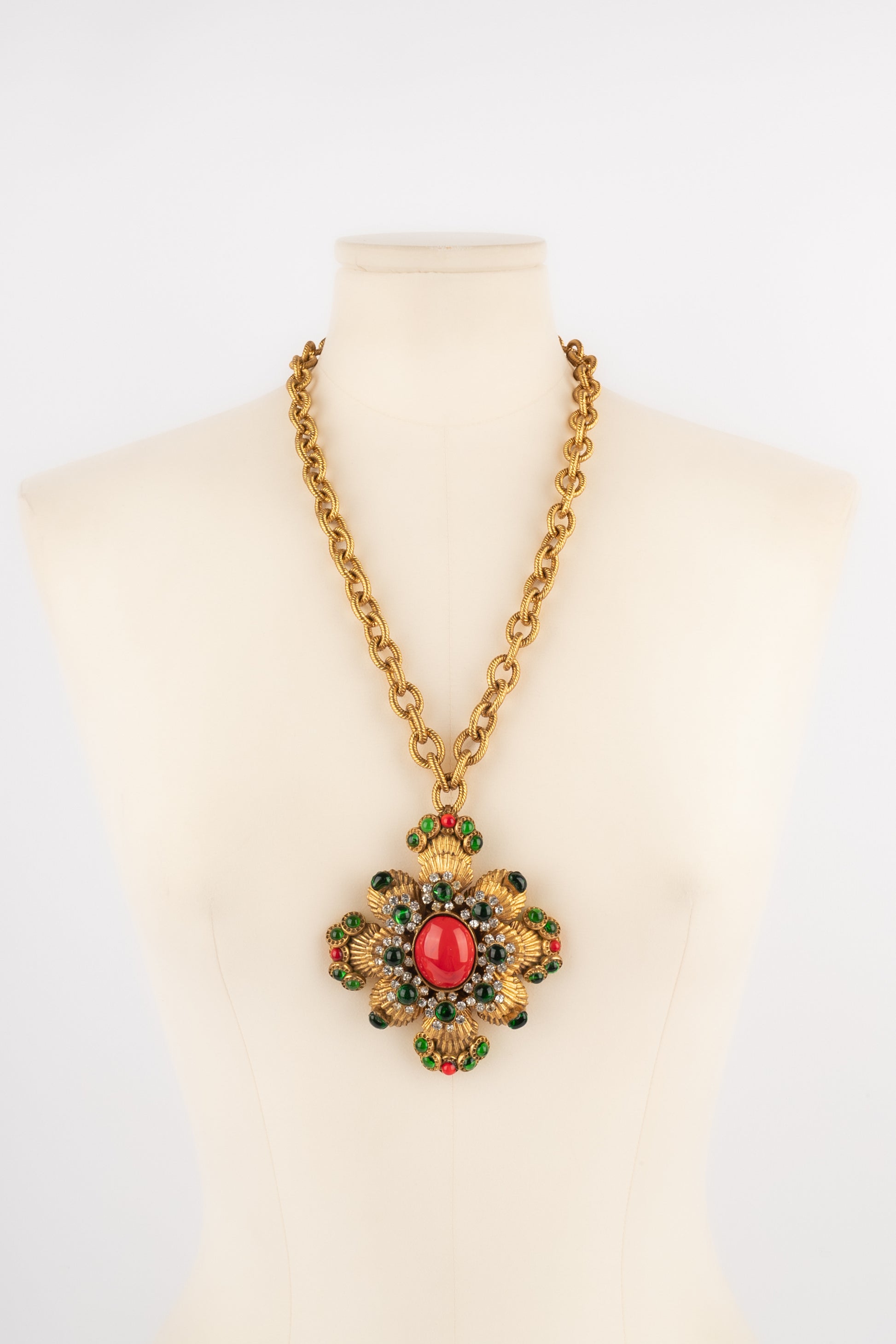 Collier Chanel Haute Couture