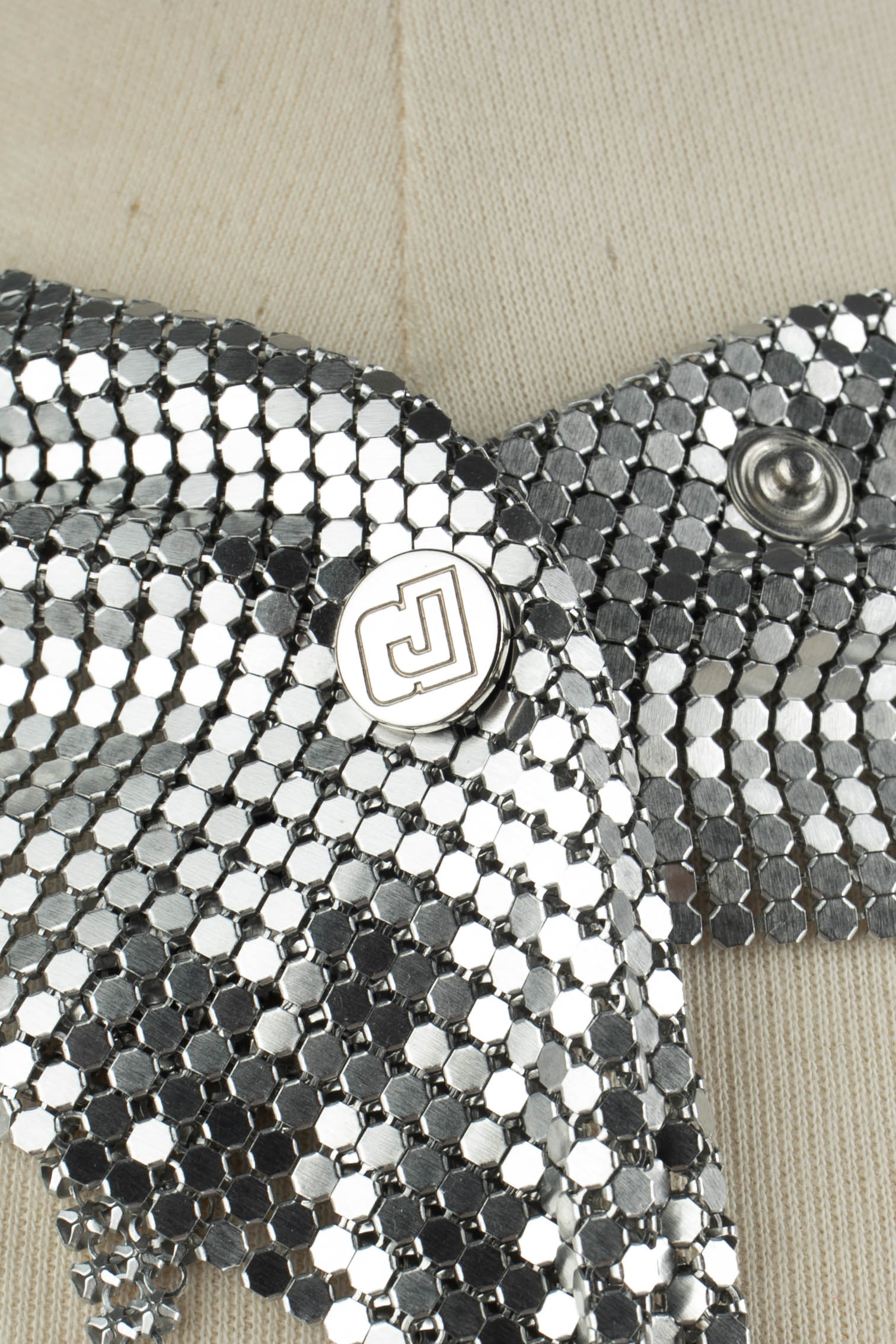 Echarpe cotte de maille Paco Rabanne 2024