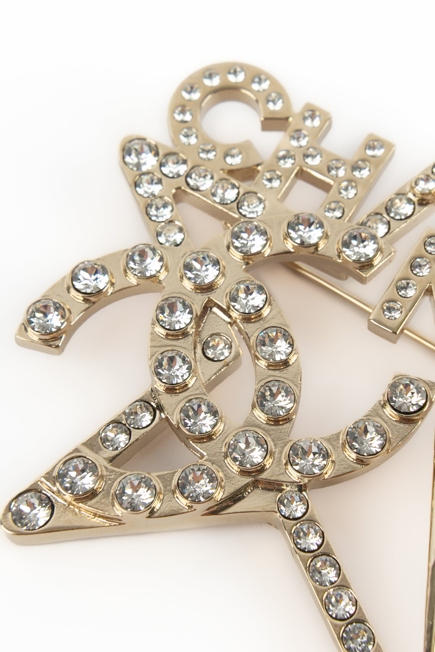 Broche Chanel 2021