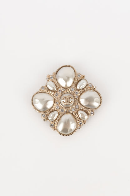 Broche baroque Chanel