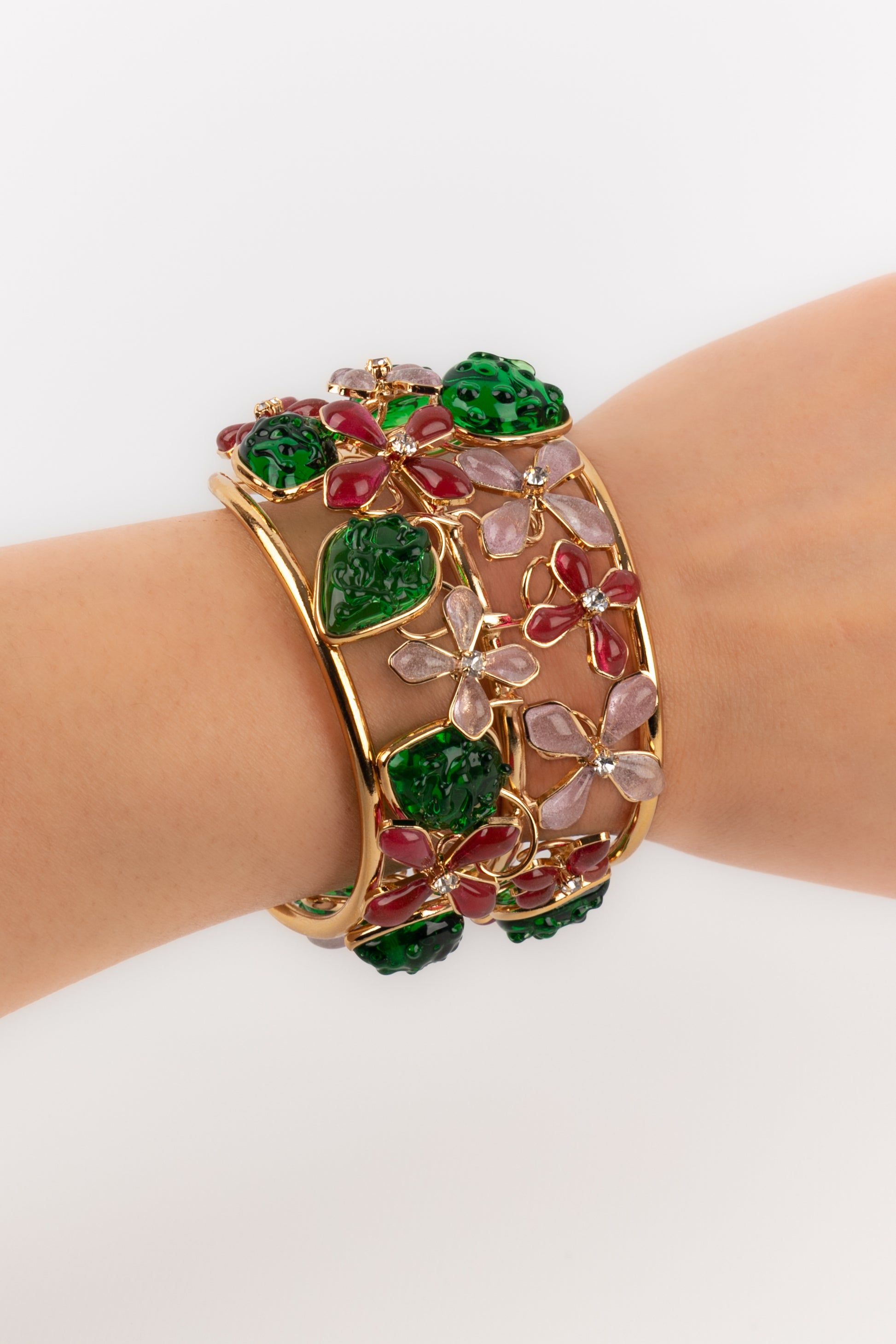 Bracelet de fleurs roses Augustine