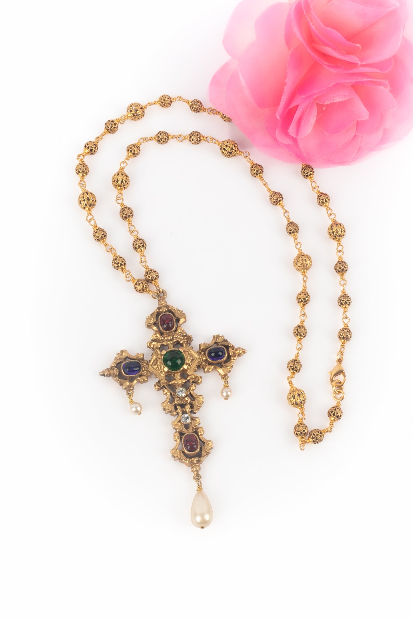 Collier croix Woloch