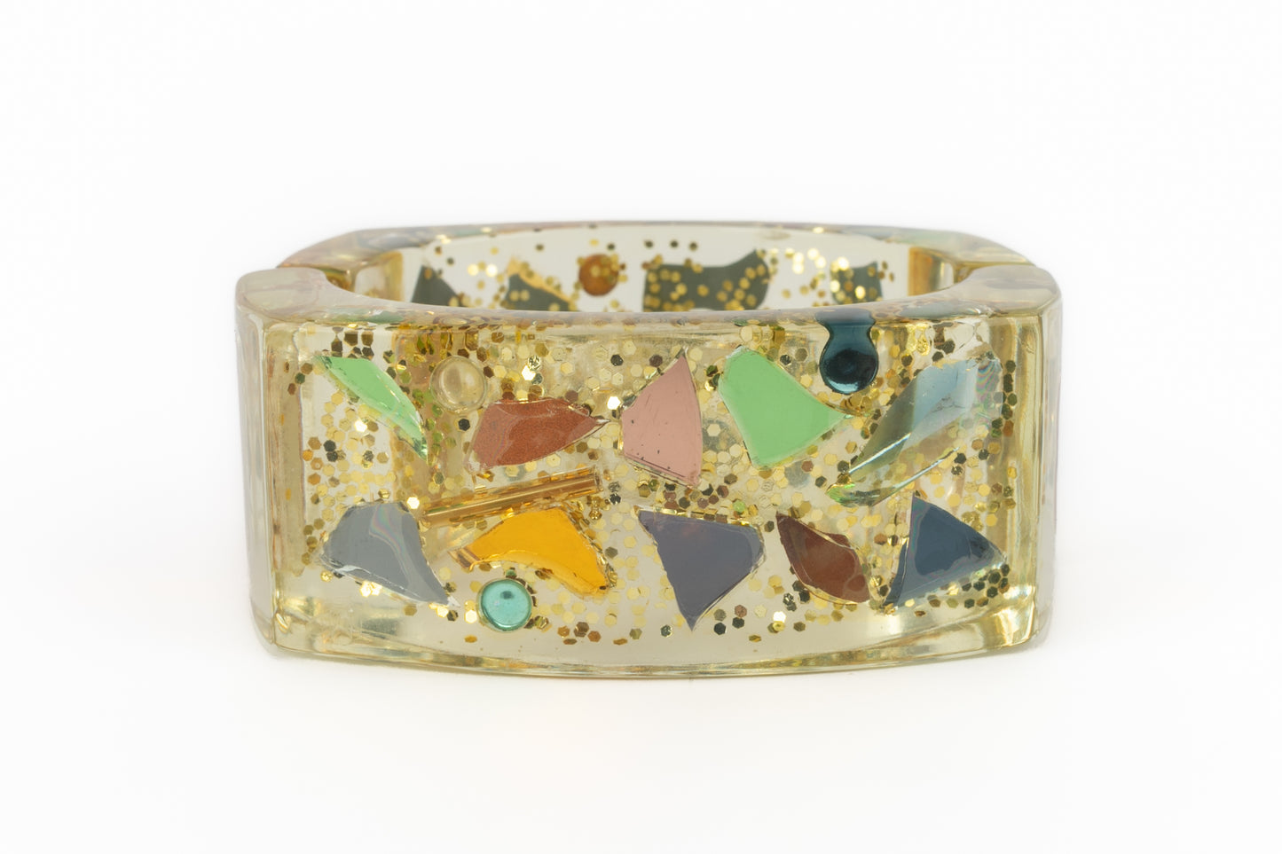 Bracelet en lucite Chanel Printemps 2003