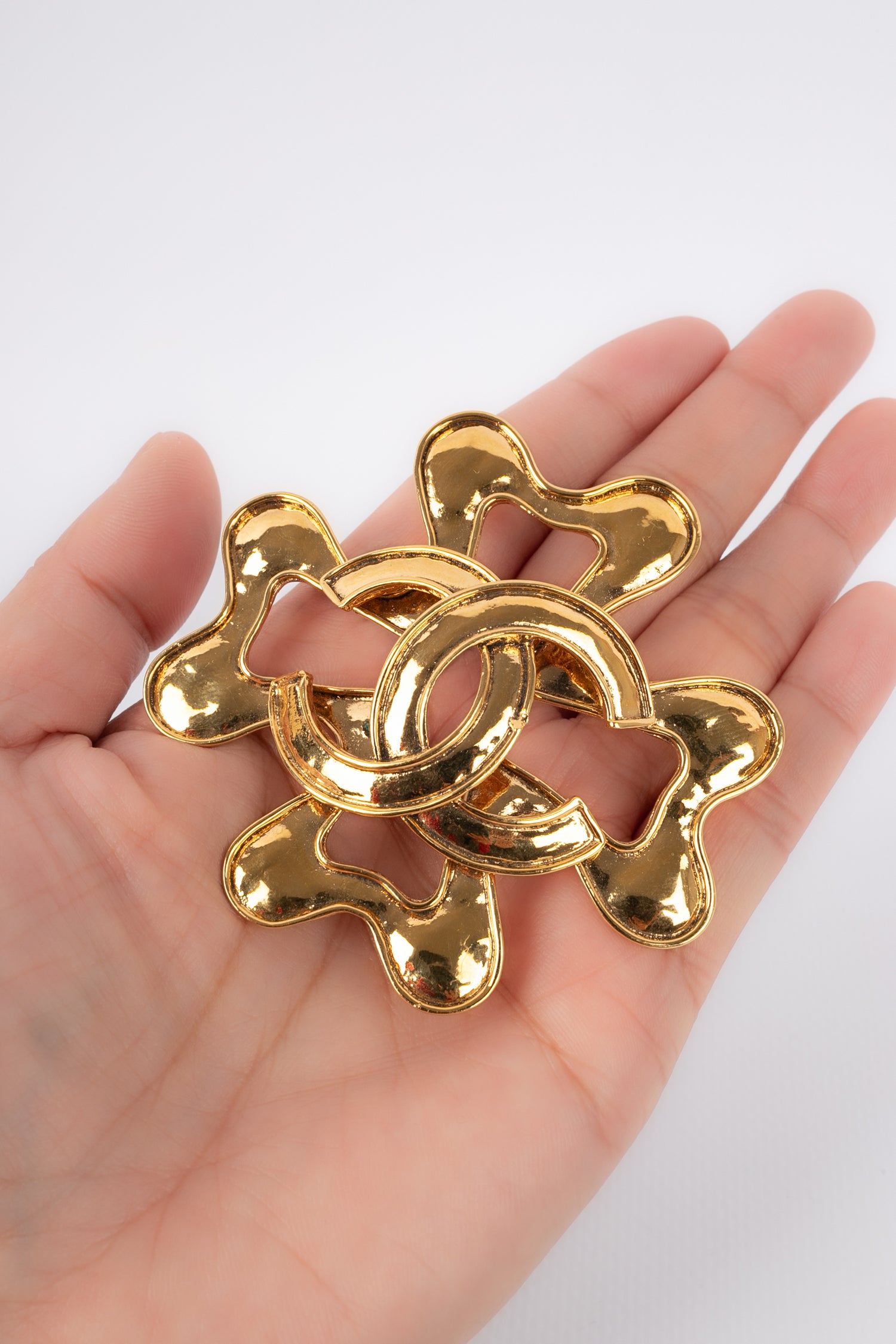 Broche Chanel Printemps 1995