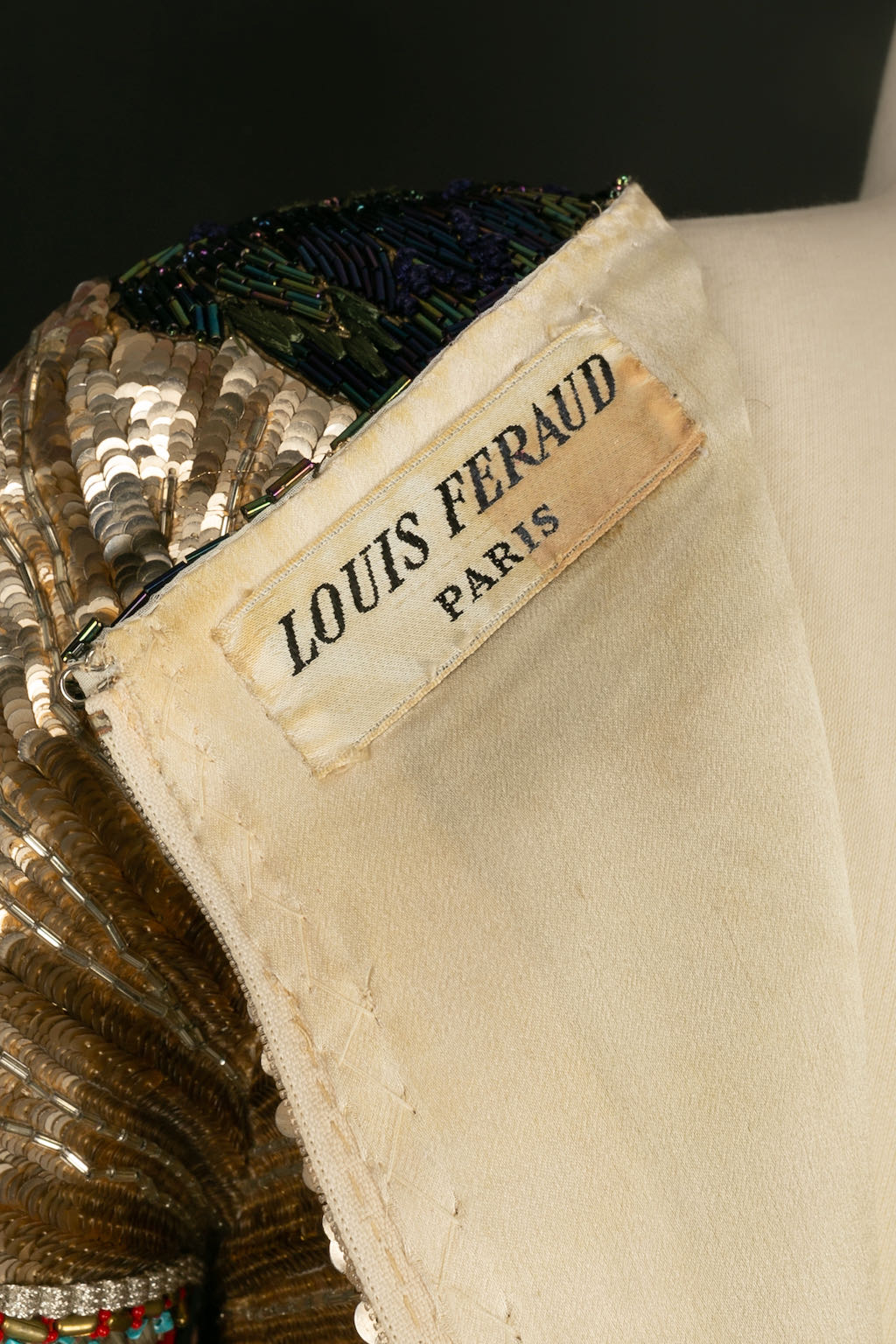 Robe dorée Louis Féraud Haute Couture