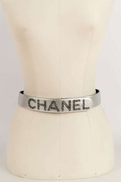 Ceinture argentée Chanel