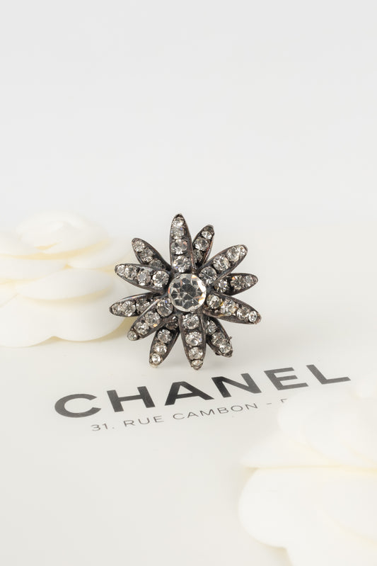 Broche étoile Chanel 