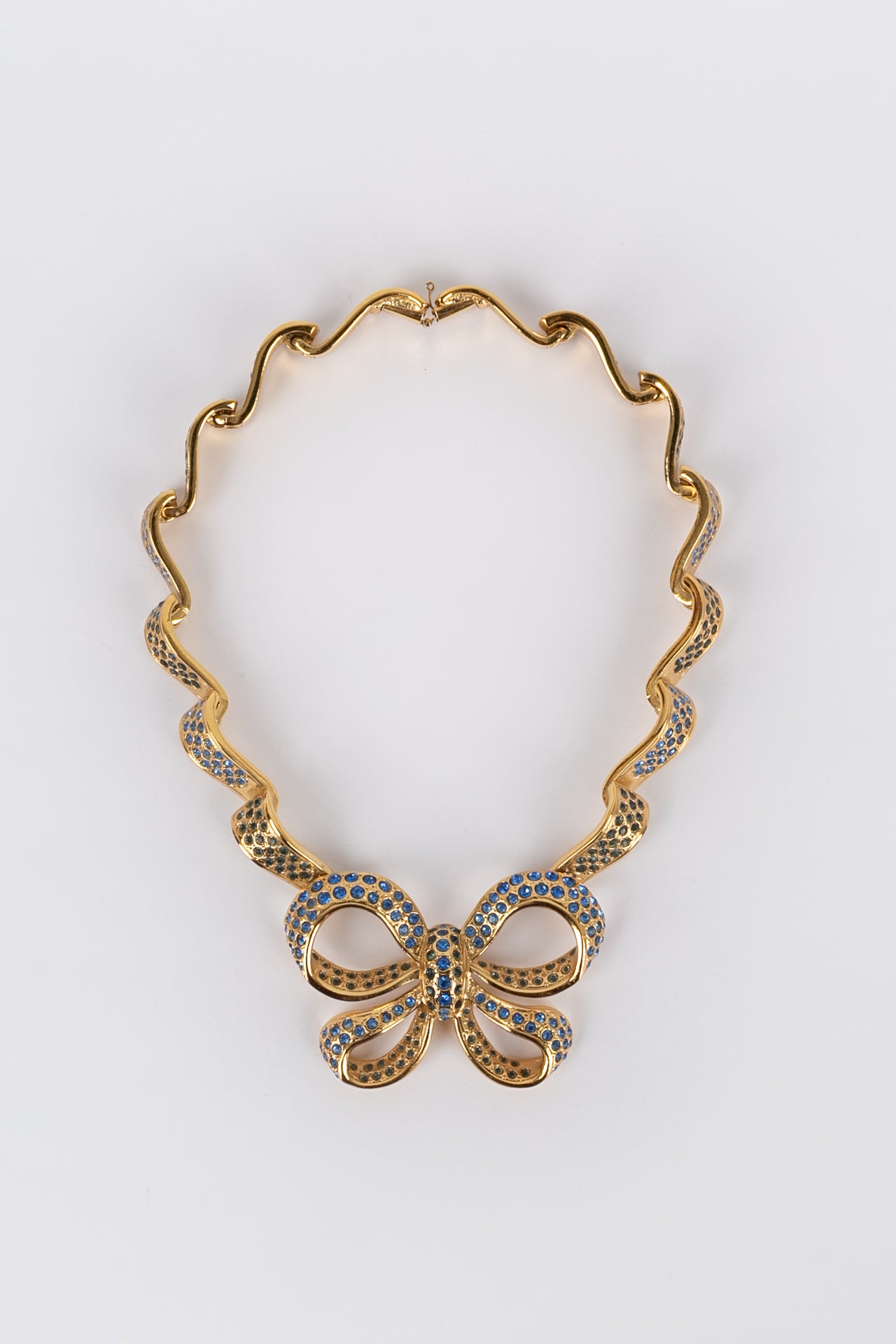 Collier noeud Yves Saint Laurent