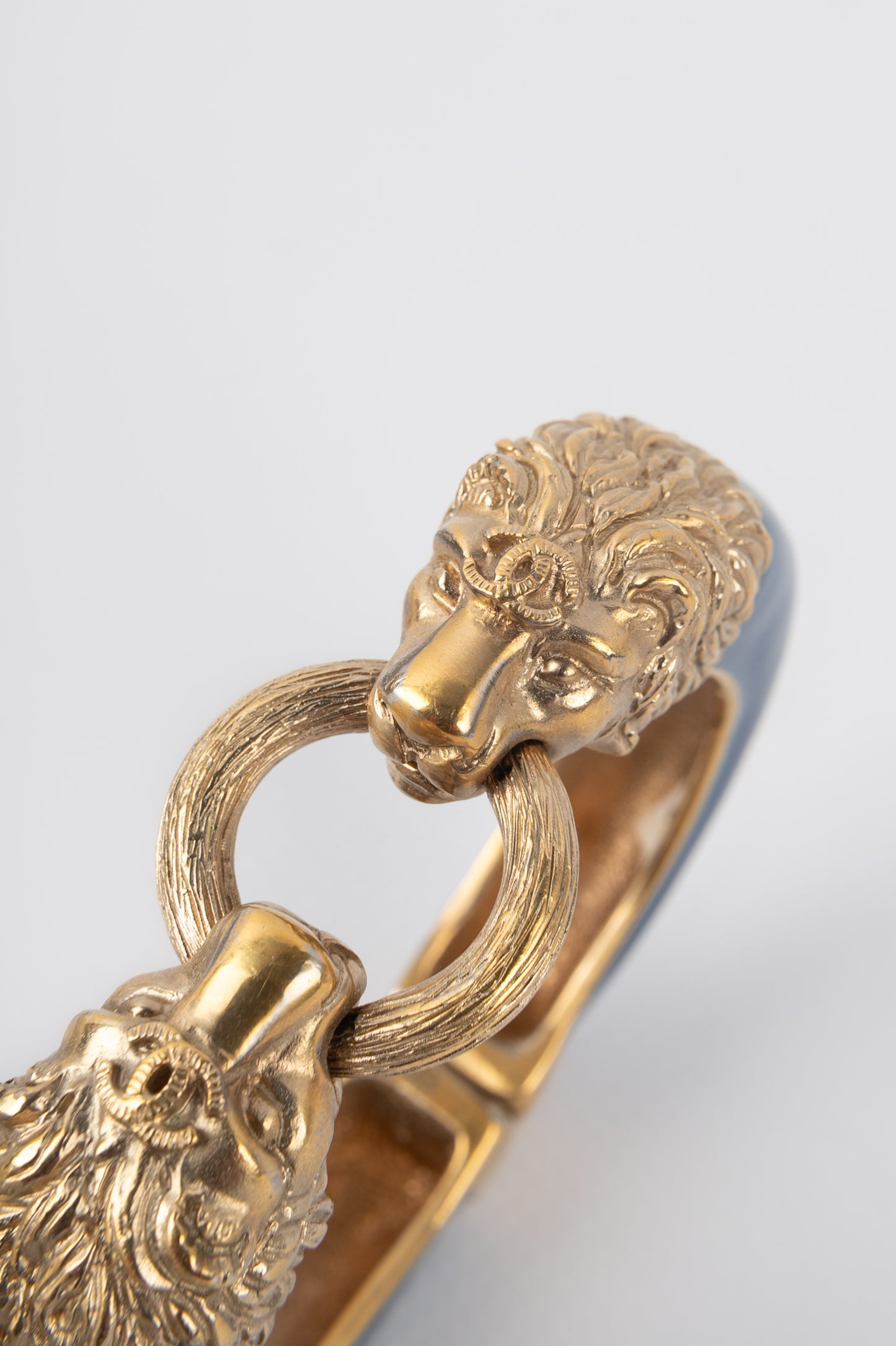Bracelet tête de lion Chanel