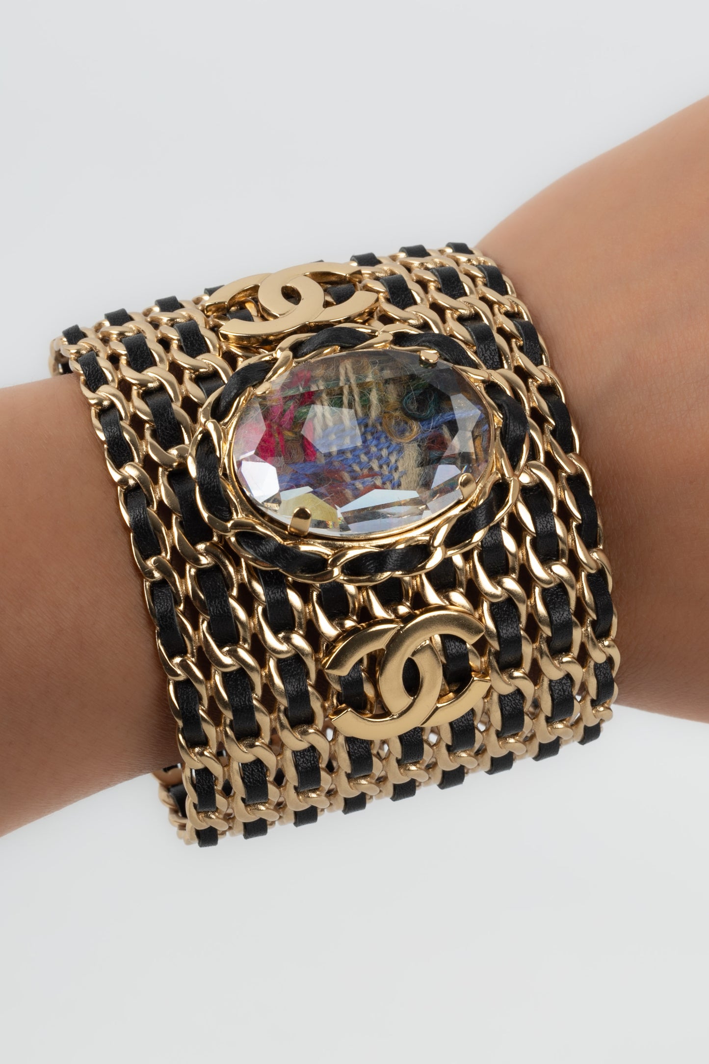 Bracelet manchette Chanel 2022