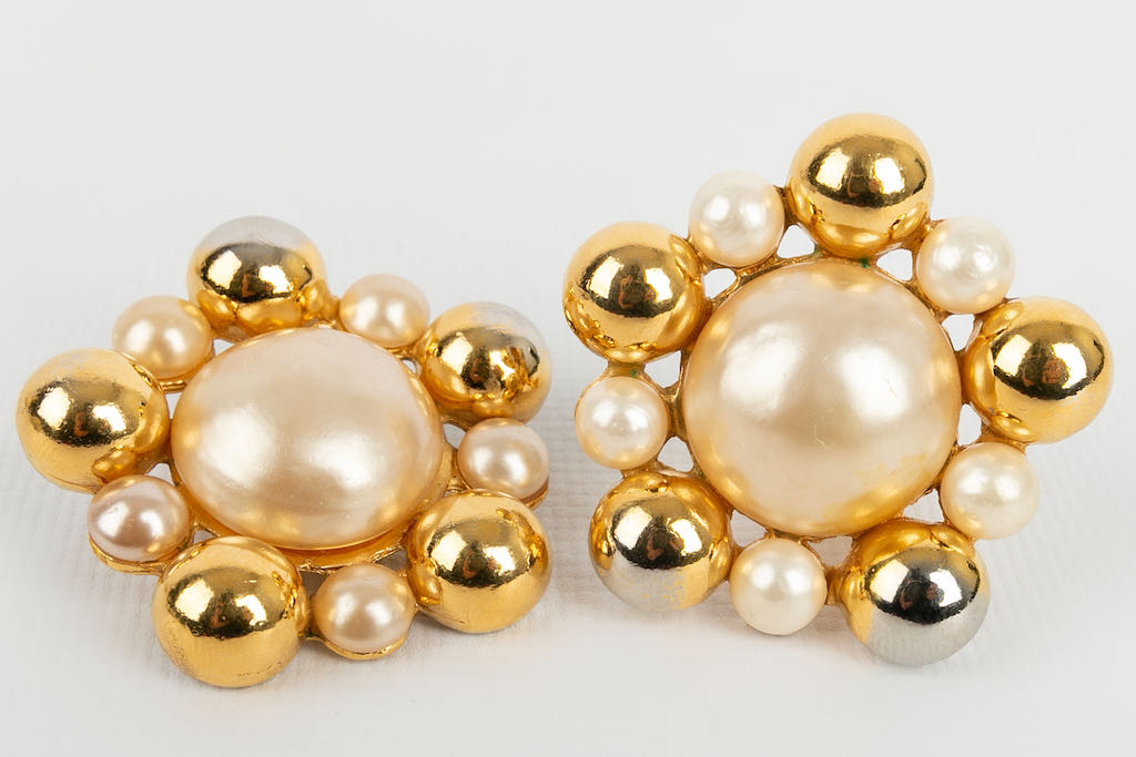 Louis Vuitton Gold, Cultured Pearl And Charm Hoop Earrings Available For  Immediate Sale At Sotheby's