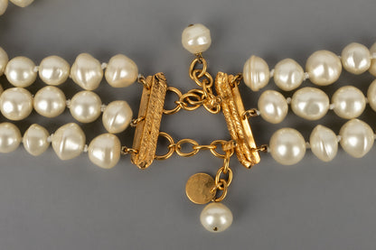 Collier de perles Chanel