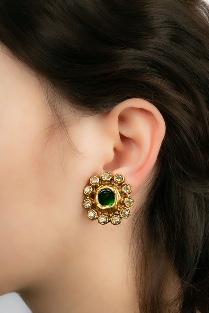 Boucles d'oreilles baroque Chanel