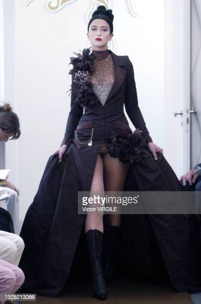 Robe Torrente Haute Couture Automne 2004