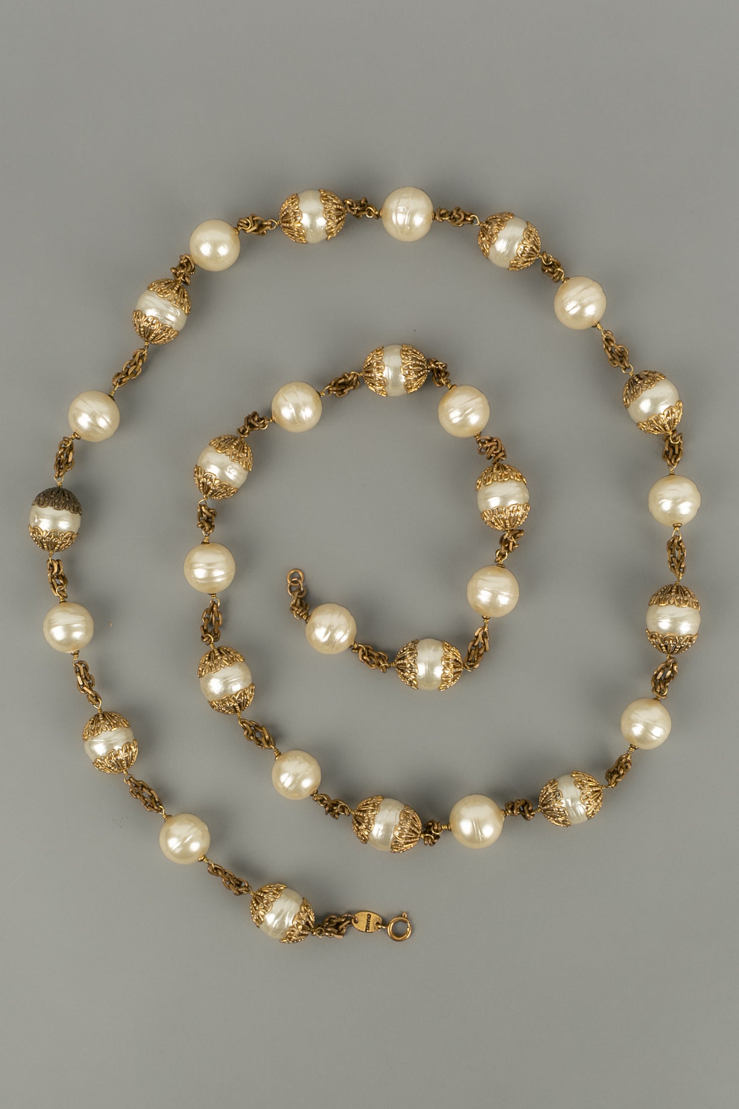 Collier de perles Chanel Printemps 1996