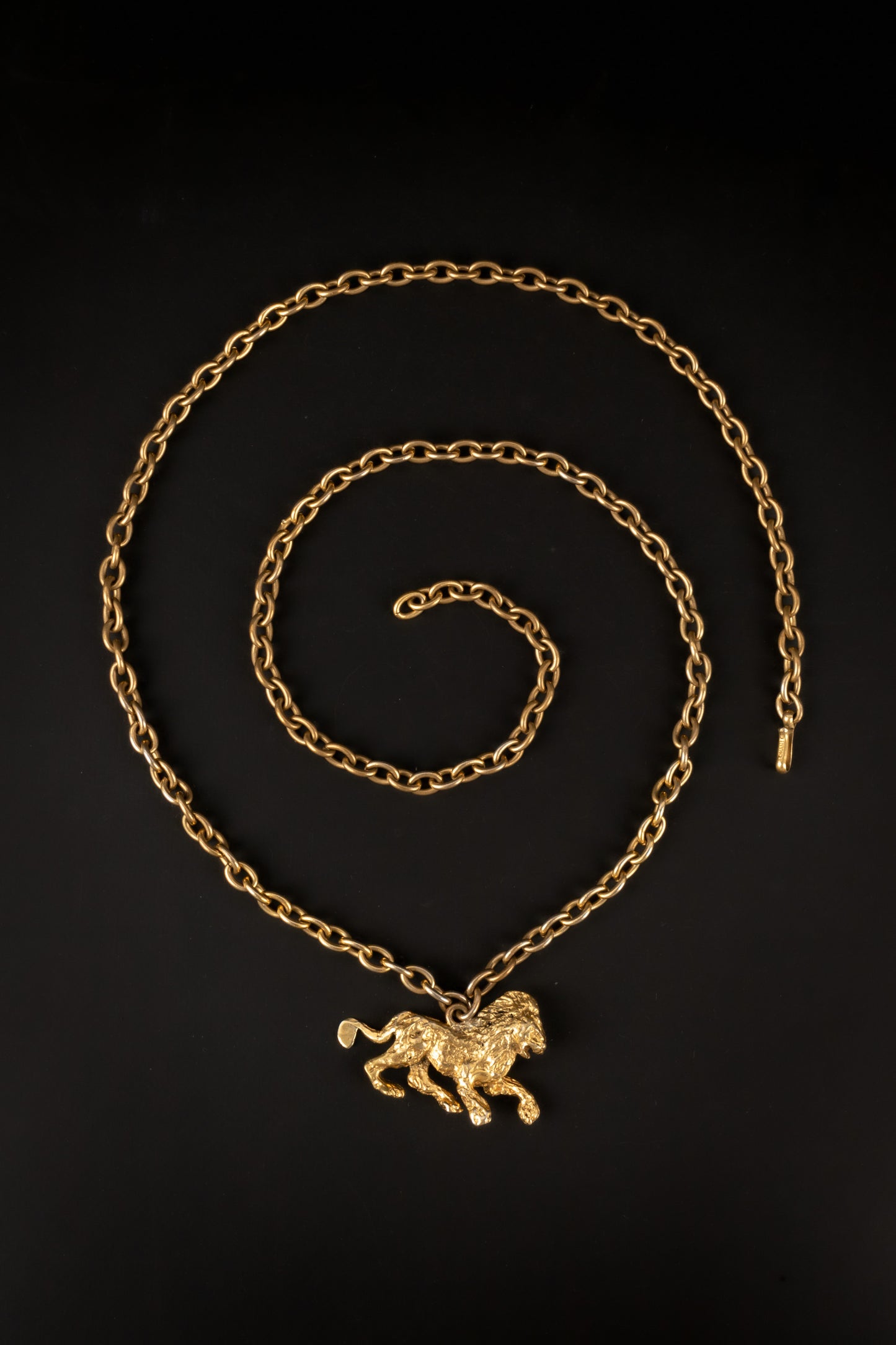 Collier lion Chanel Haute Couture