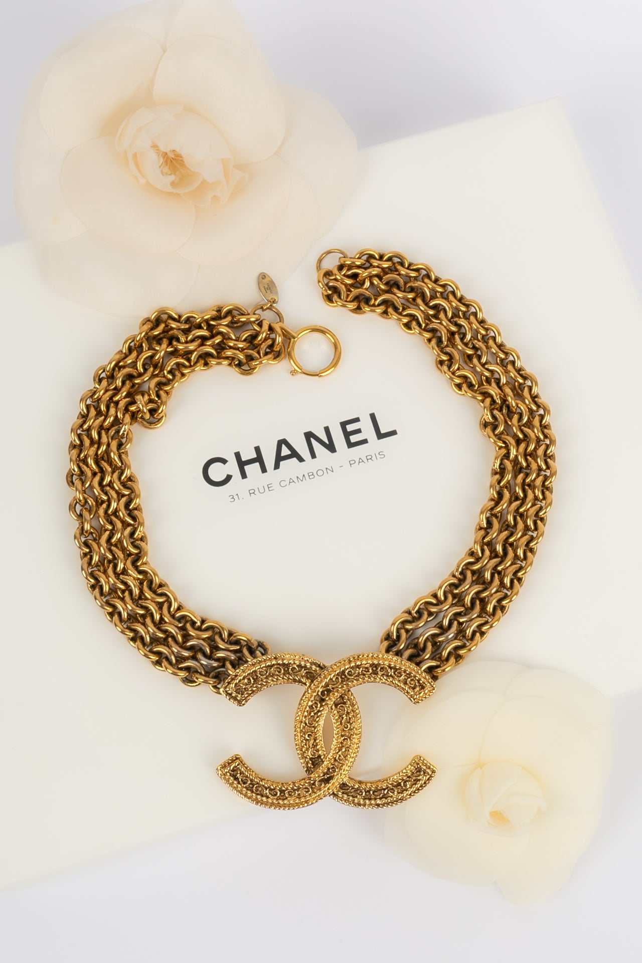 Chanel cc necklace – Les Merveilles De Babellou