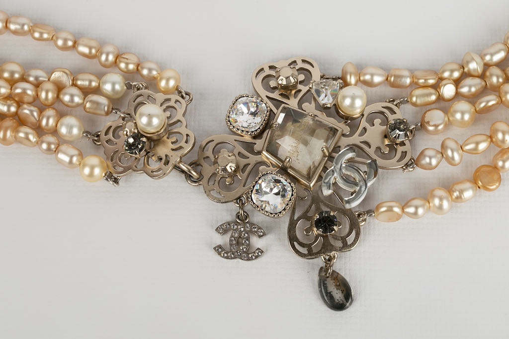 Chanel pearl necklace Fall 2006 – Les Merveilles De Babellou