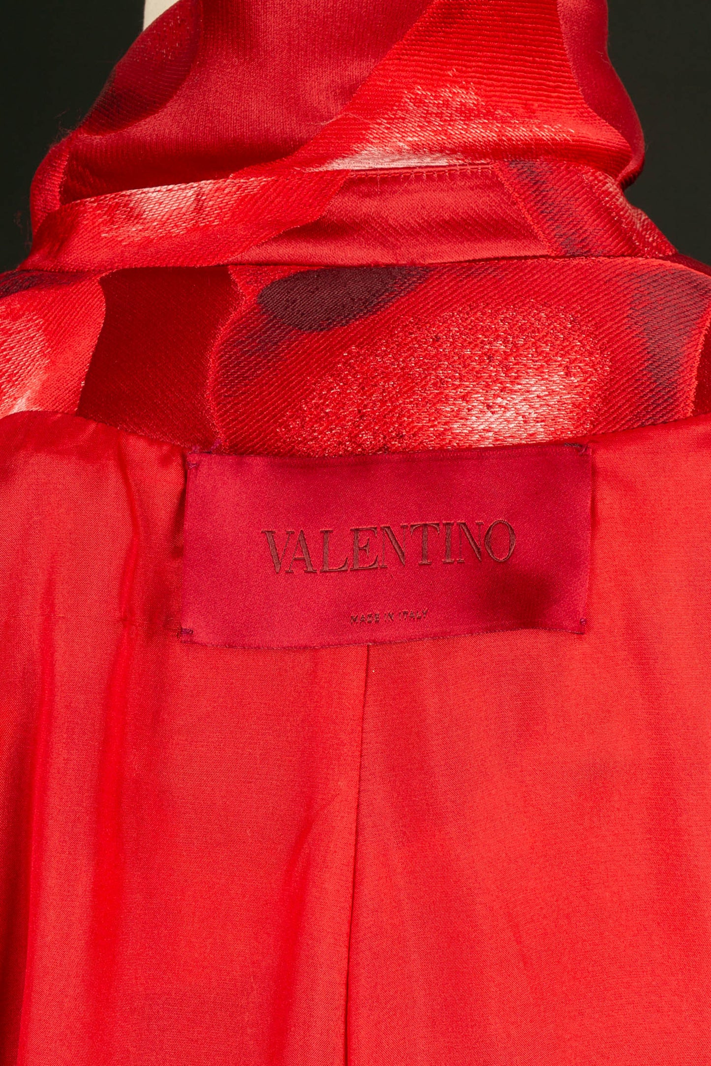 Manteau "L'amour" Valentino Pre-Fall 2015