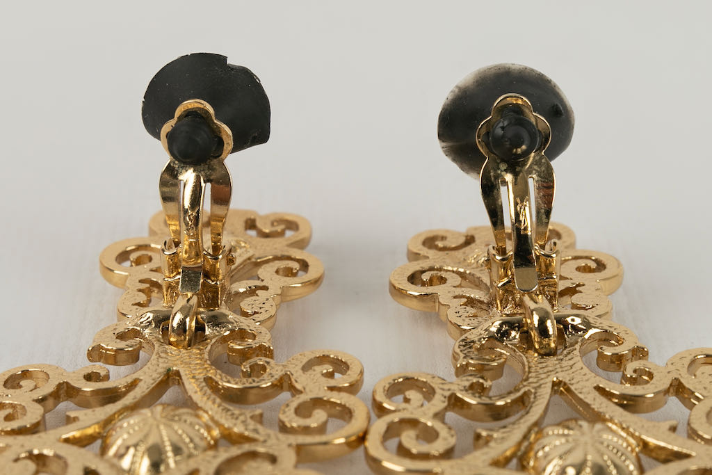 Boucles d'oreilles Yves Saint Laurent