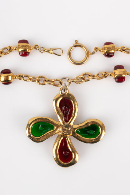 Collier en pâte de verre Chanel