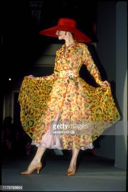Robe Ted Lapidus Haute Couture 1990