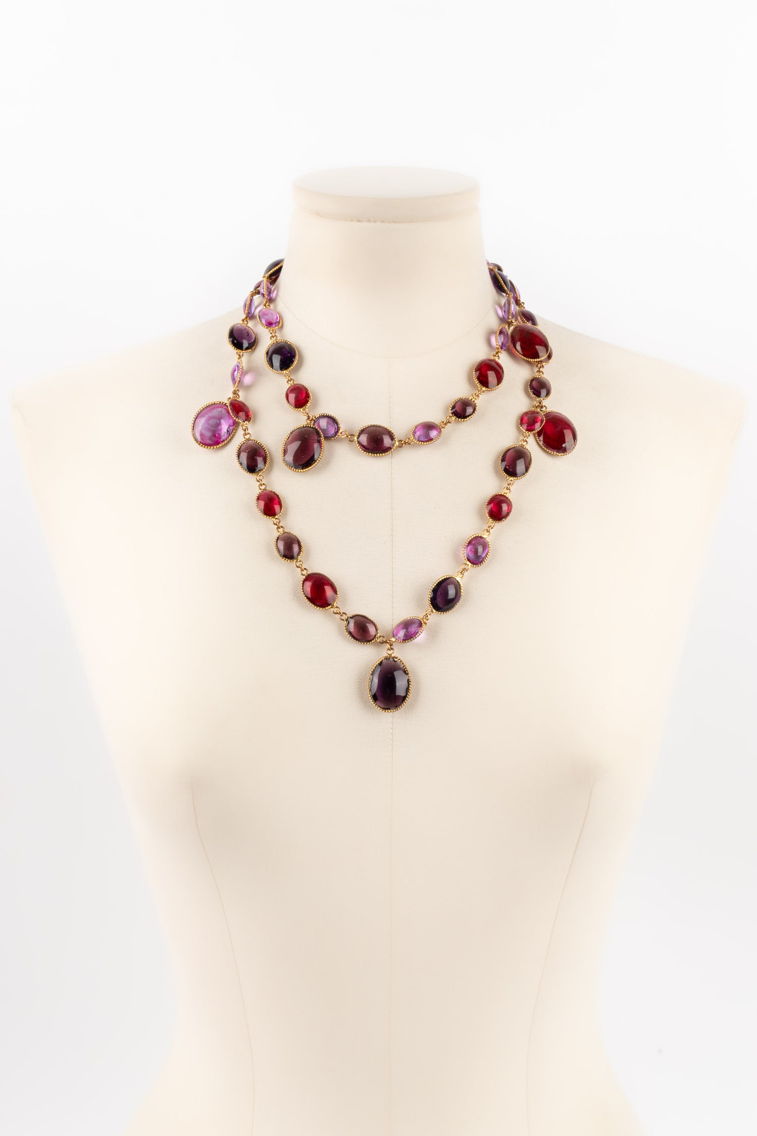 Collier en pâte de verre