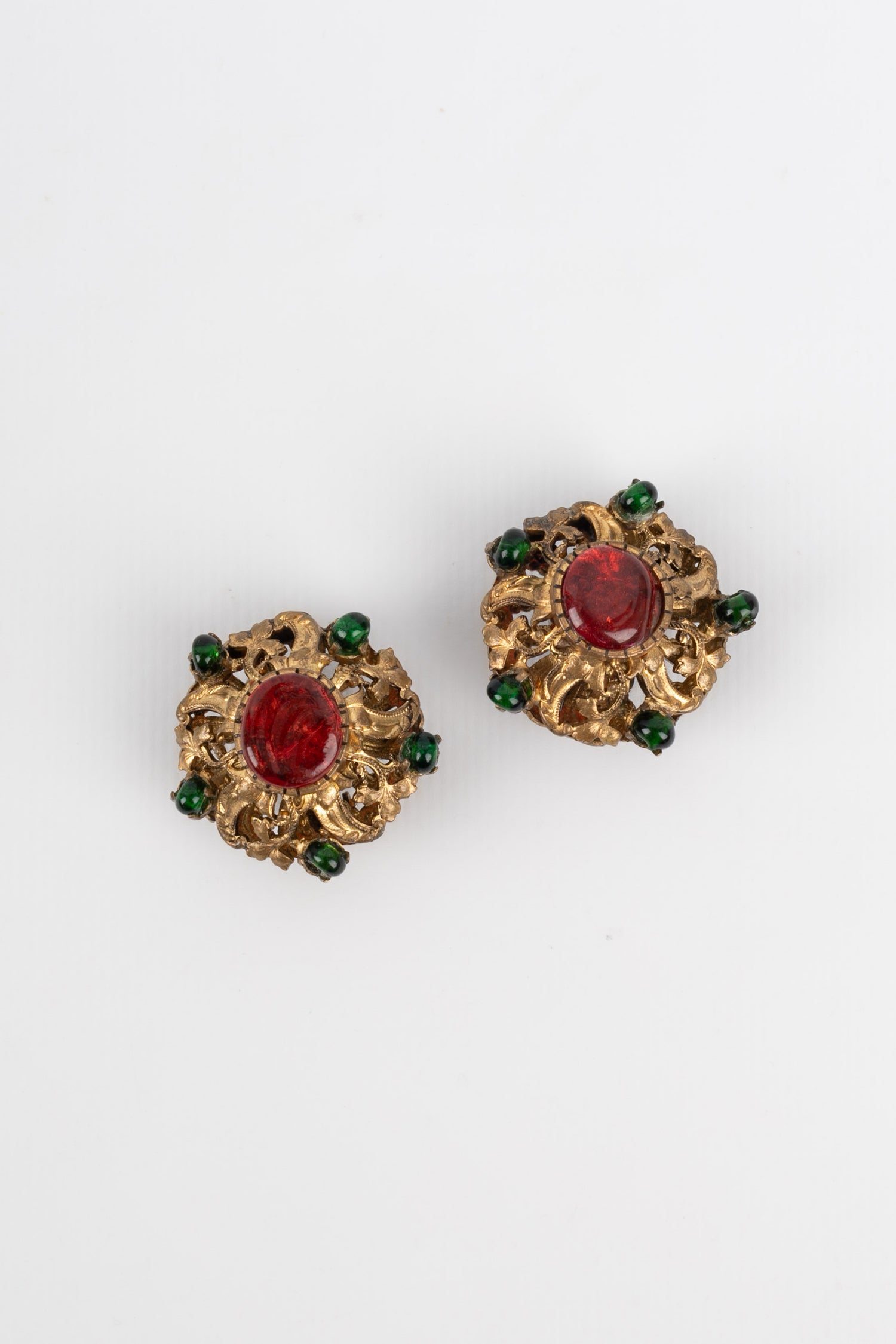 Boucles d'oreilles Chanel époque Coco 