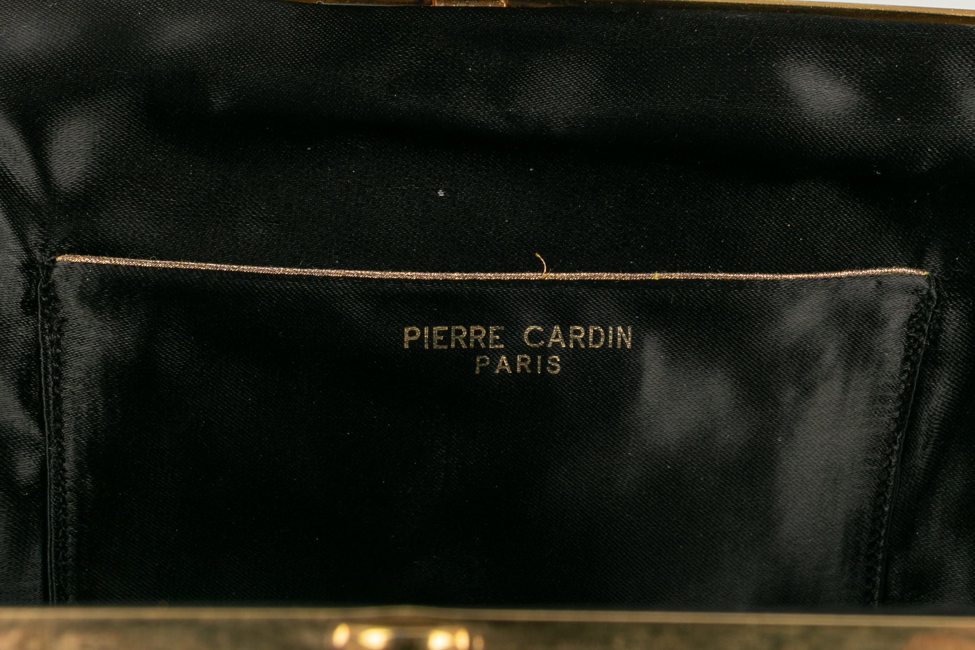 Pochette Pierre Cardin