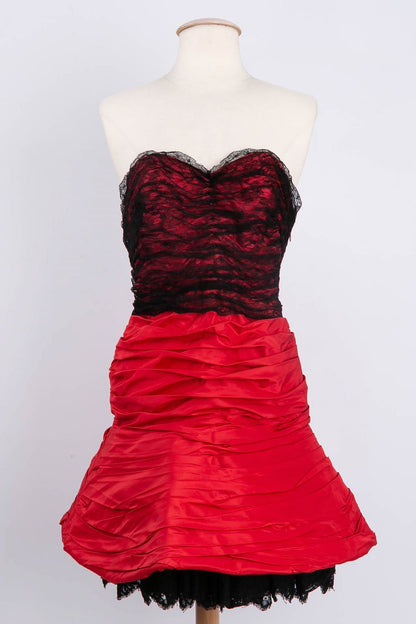 Robe bustier en dentelle et taffetas