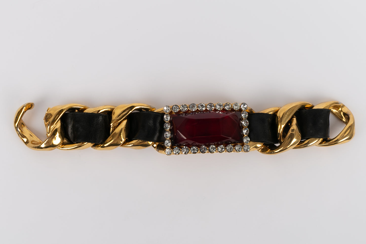 Bracelet en cuir Chanel