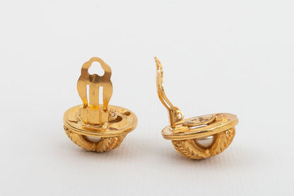 Boucles d'oreilles baroques Chanel