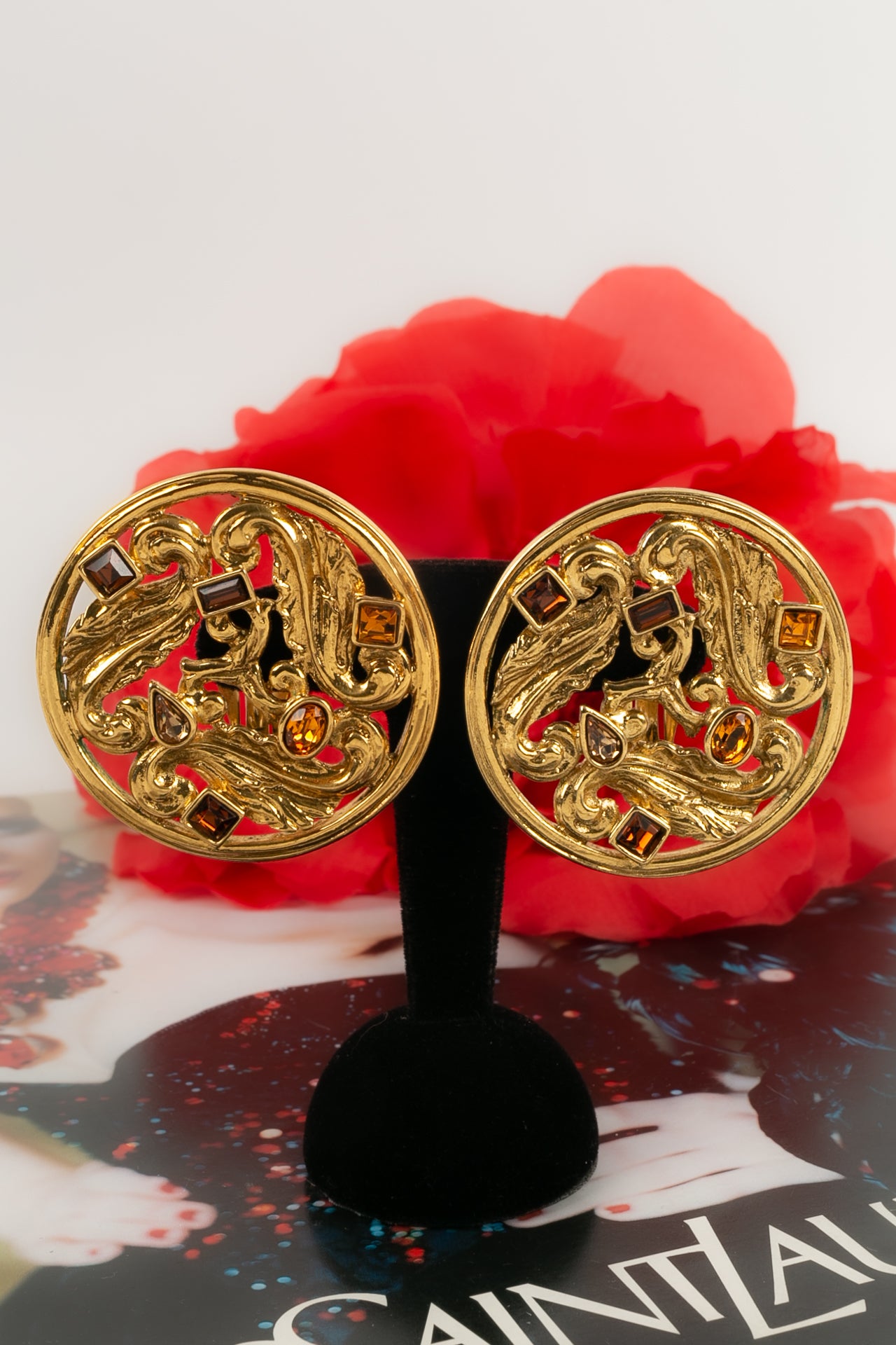 Boucles d'oreilles Yves Saint Laurent 