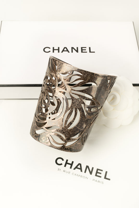 Bracelet manchette en argent Chanel