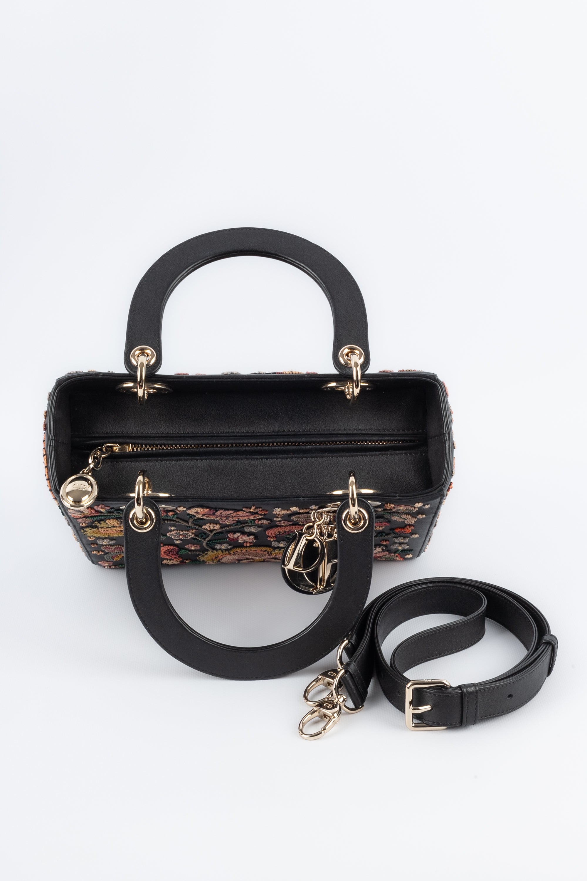 Dior new bag collection 2019 hot sale