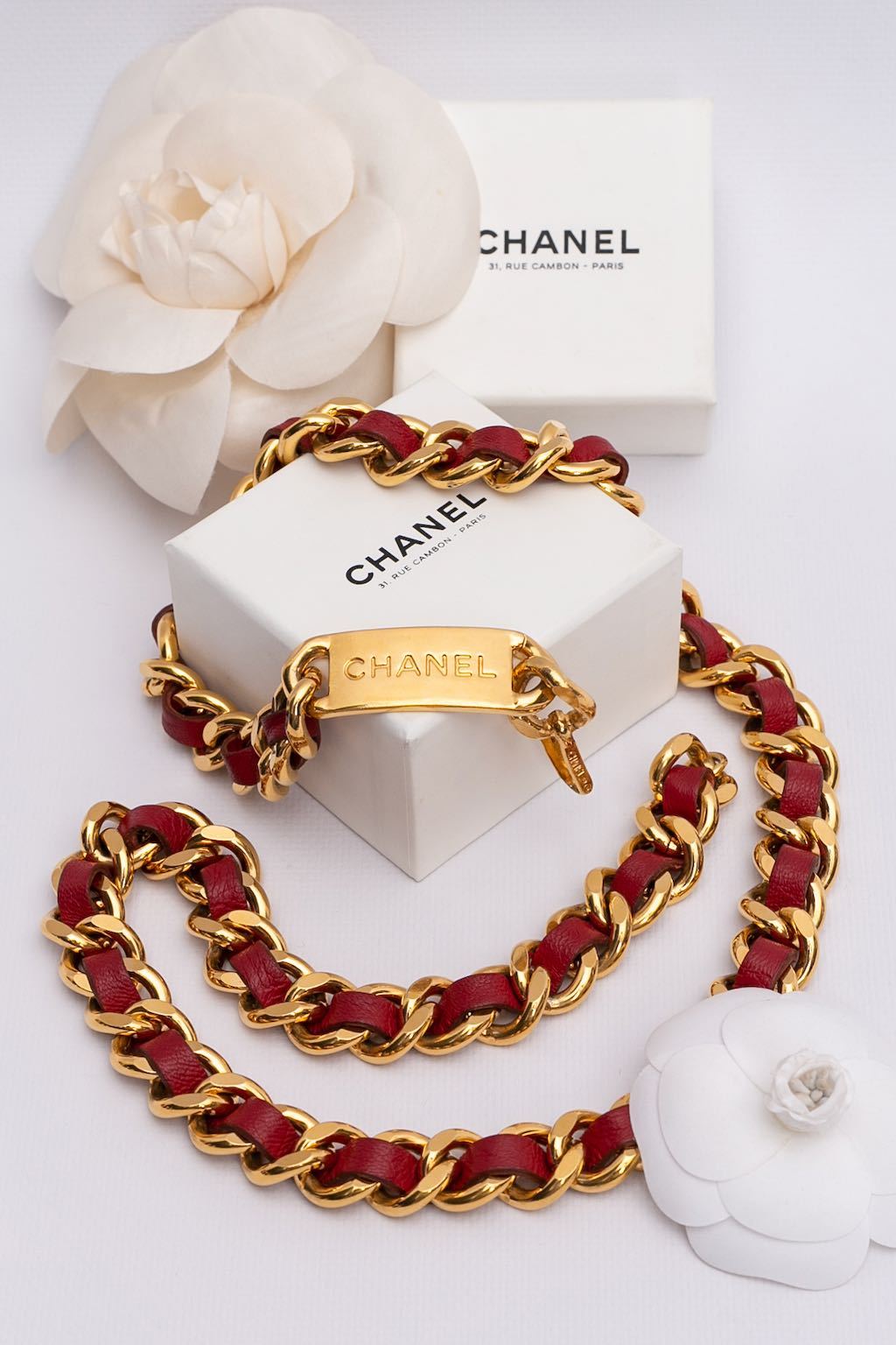 Authentic Vintage Chanel belt necklace CC logo black leather