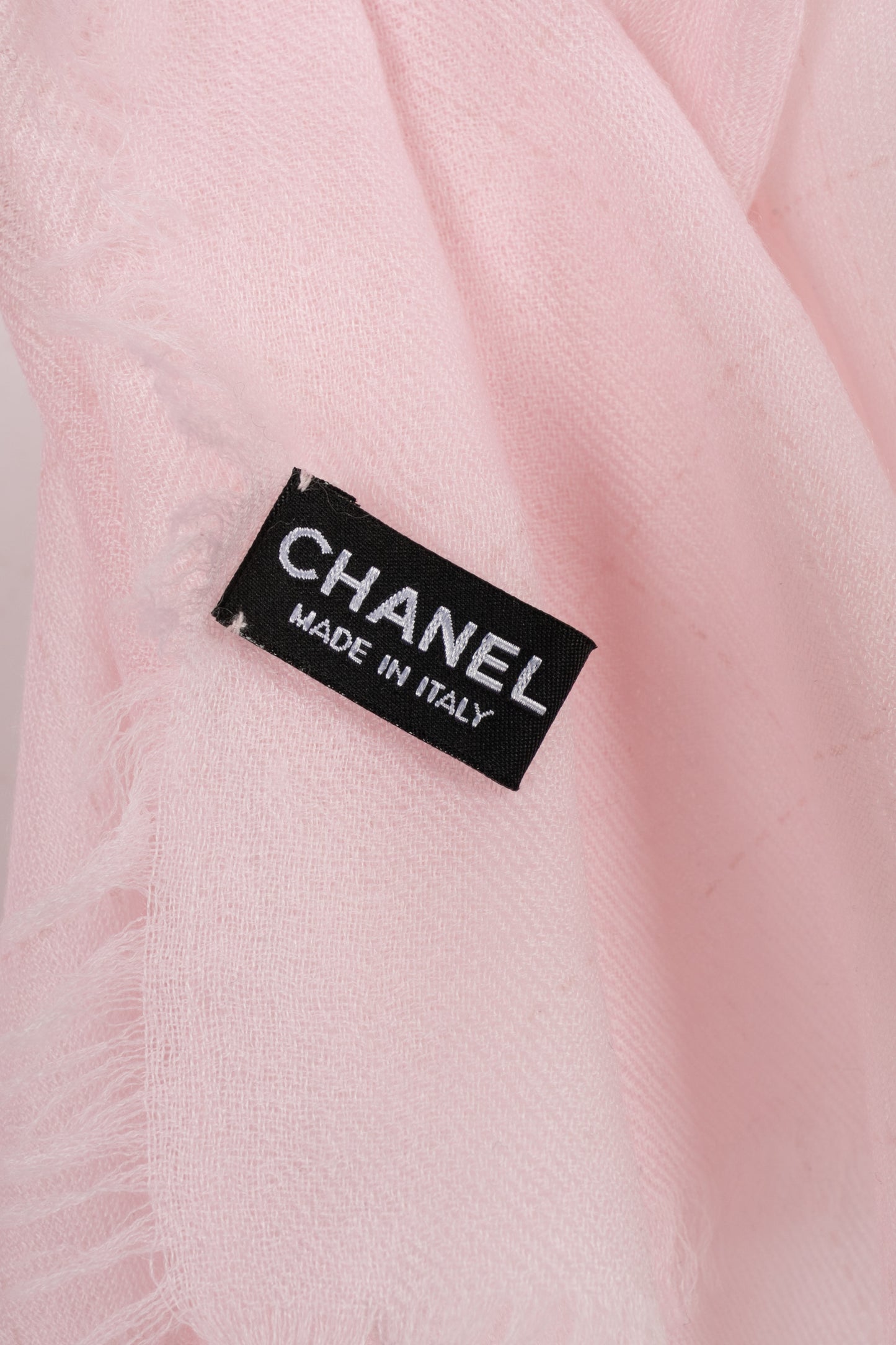 Etole en cachemire rose Chanel