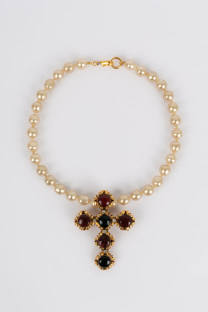 Collier croix Chanel