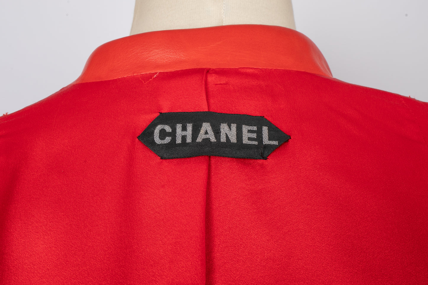 Veste en cuir Chanel Haute Couture Printemps 1994